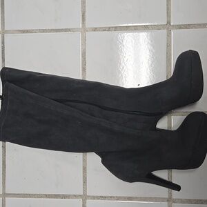 Aldo high heel knee boots with side zipper and platform dark grey